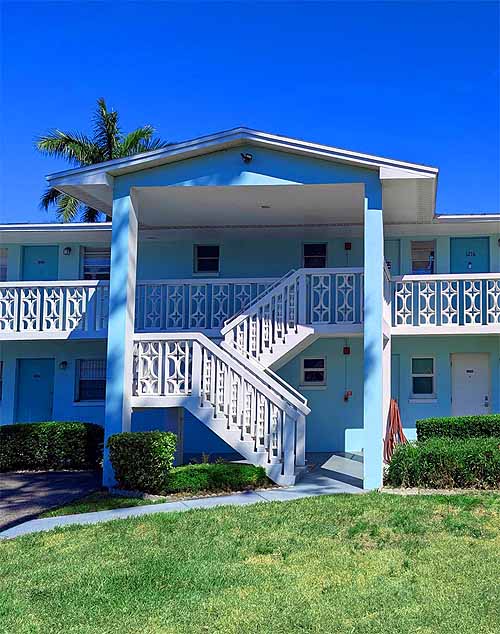 1500 tropic terrace